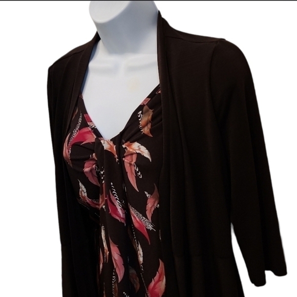 EAST 5th All in One Top - Picture 3 of 7